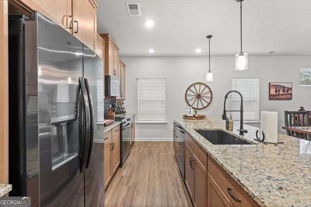 207 Edna Trail, Cartersville, GA 30120