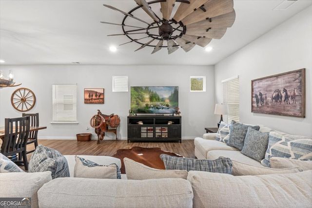 207 Edna Trail, Cartersville, GA 30120