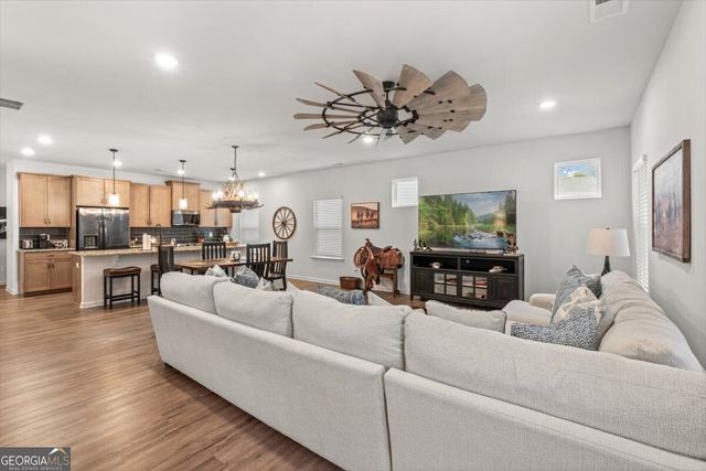 207 Edna Trail, Cartersville, GA 30120