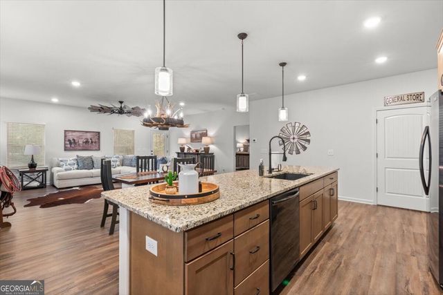 207 Edna Trail, Cartersville, GA 30120