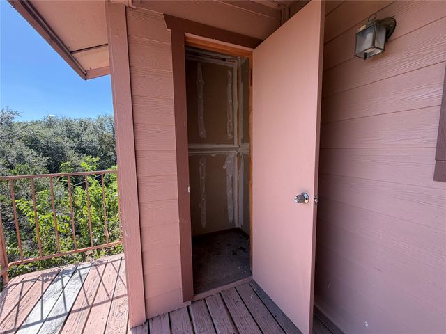5305 Indio CV D, Austin, TX 78745
