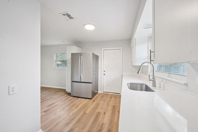 3955 Fulton Street, Columbus, OH 43227