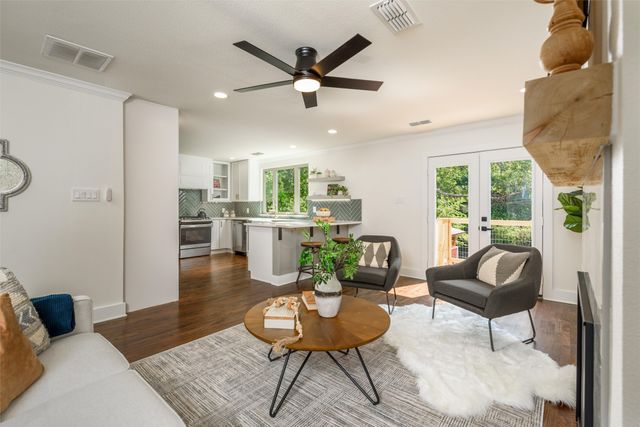 707 S College Street, Mckinney, TX 75069