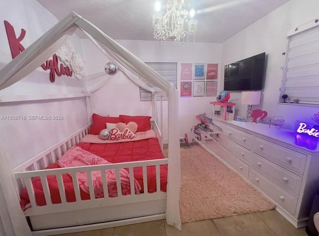 17831 NW 84th Ct, Miami, FL 33015