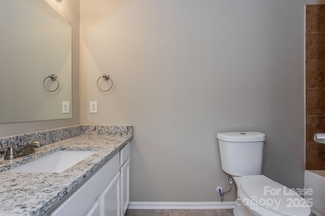 5307 Peachwood Drive, Charlotte, NC 28216