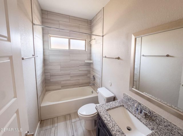 2801 MARIA CASAS Street, El Paso, TX 79938