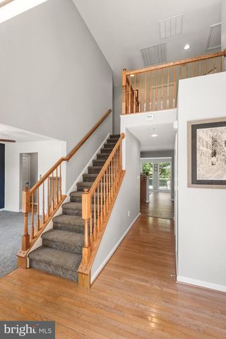 2 HUNTINGTON CT, Upper Chichester, PA 19061