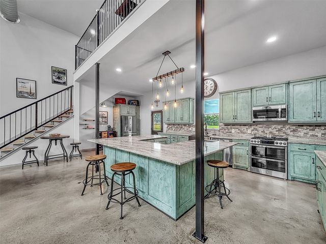 3459 County Road 4110, Campbell, TX 75422