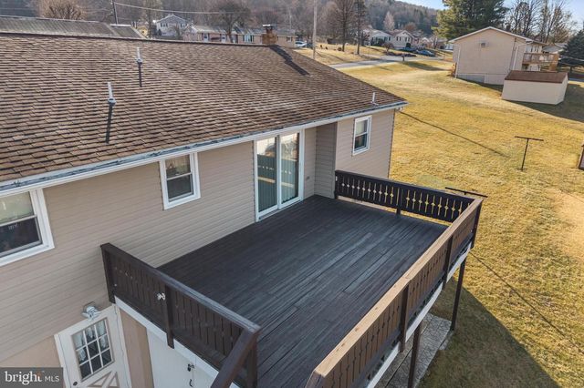 55 MAPLE AVE, Lehighton, PA 18235