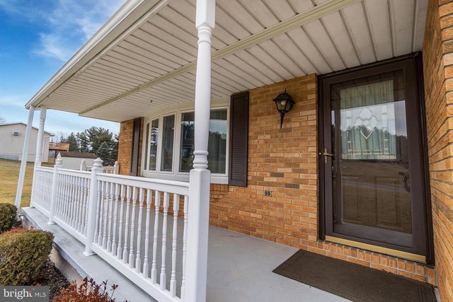 55 MAPLE AVE, Lehighton, PA 18235