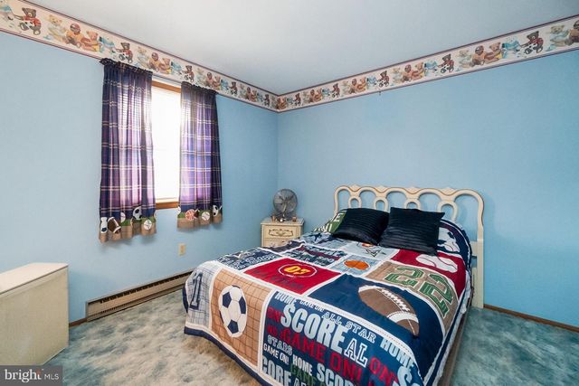 55 MAPLE AVE, Lehighton, PA 18235