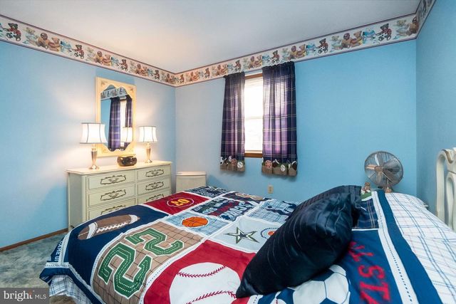 55 MAPLE AVE, Lehighton, PA 18235