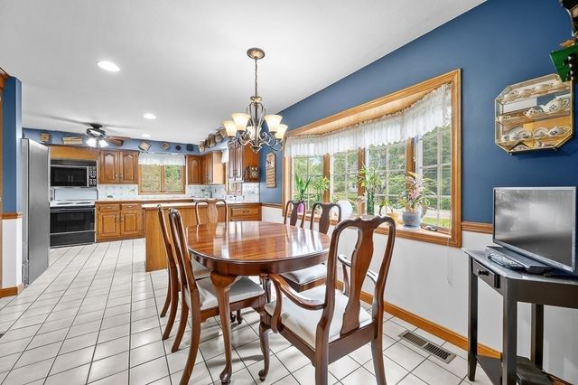 400 Boston Road, Sutton, MA 01590