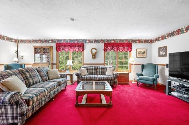 400 Boston Road, Sutton, MA 01590