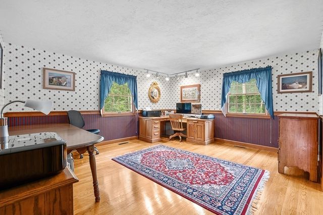 400 Boston Road, Sutton, MA 01590