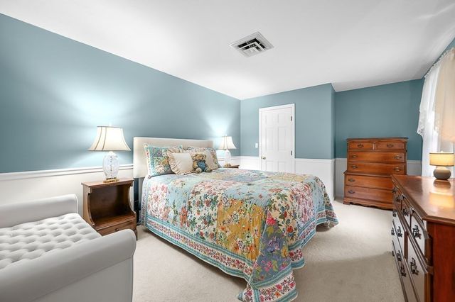 400 Boston Road, Sutton, MA 01590
