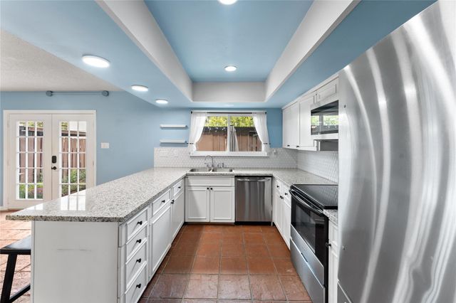 2334 Triway Lane 143, Houston, TX 77043