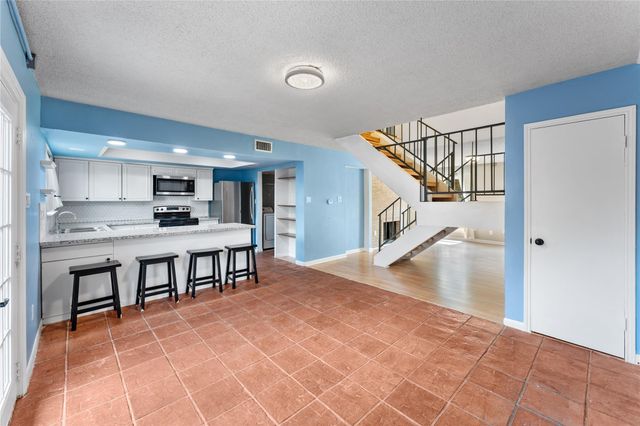 2334 Triway Lane 143, Houston, TX 77043