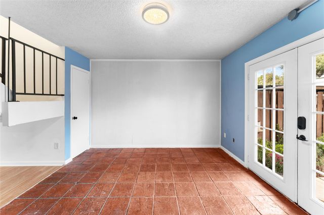 2334 Triway Lane 143, Houston, TX 77043