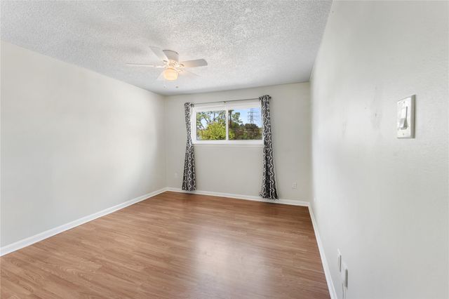 2334 Triway Lane 143, Houston, TX 77043