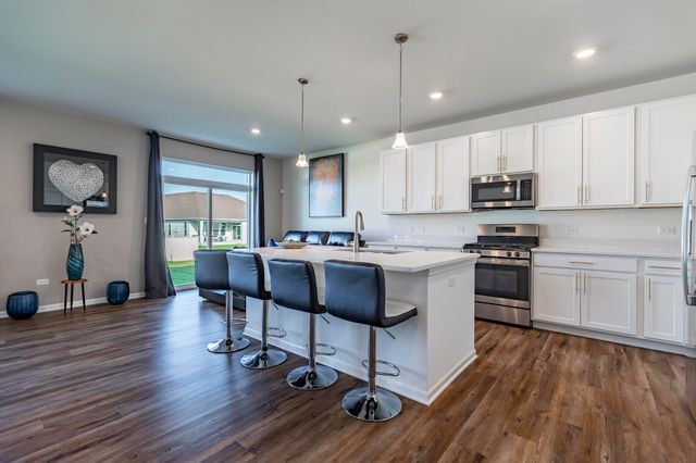 10461 Pine Lane, St. John, IN 46373
