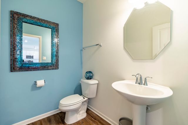 10461 Pine Lane, St. John, IN 46373
