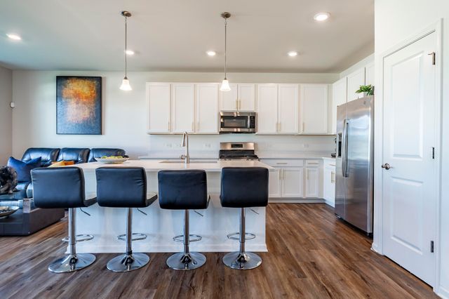 10461 Pine Lane, St. John, IN 46373