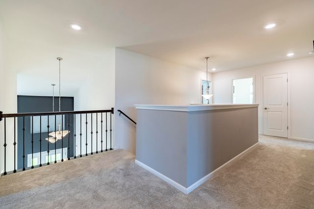 10461 Pine Lane, St. John, IN 46373