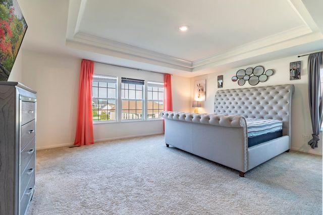 10461 Pine Lane, St. John, IN 46373