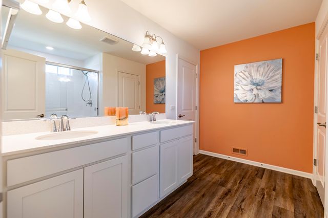 10461 Pine Lane, St. John, IN 46373