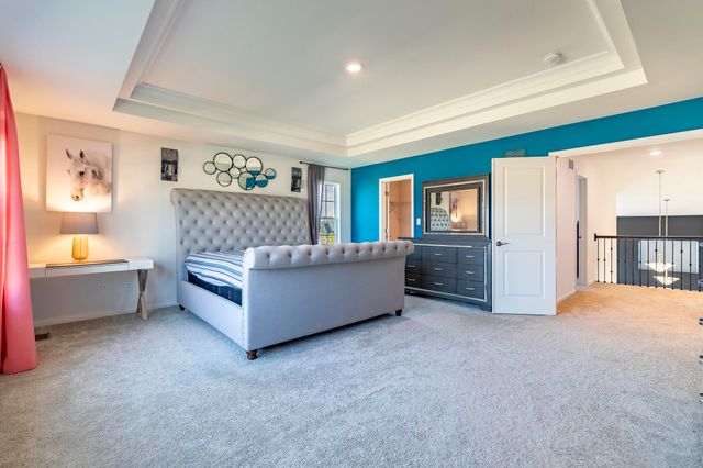 10461 Pine Lane, St. John, IN 46373