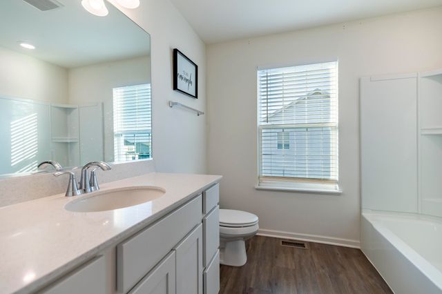 10461 Pine Lane, St. John, IN 46373
