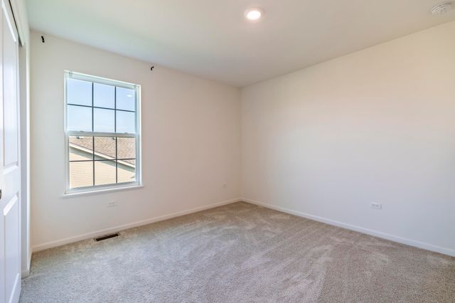 10461 Pine Lane, St. John, IN 46373