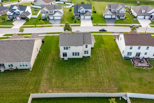 10461 Pine Lane, St. John, IN 46373
