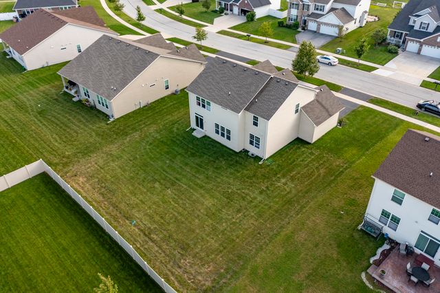 10461 Pine Lane, St. John, IN 46373