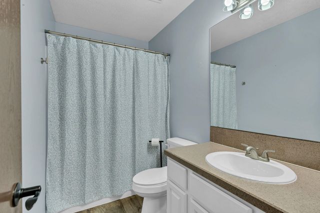5842 S Joel, Derby, KS 67037