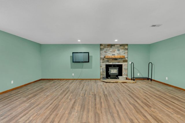 5842 S Joel, Derby, KS 67037