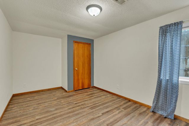 5842 S Joel, Derby, KS 67037