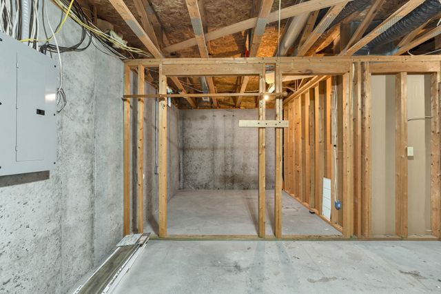 5842 S Joel, Derby, KS 67037