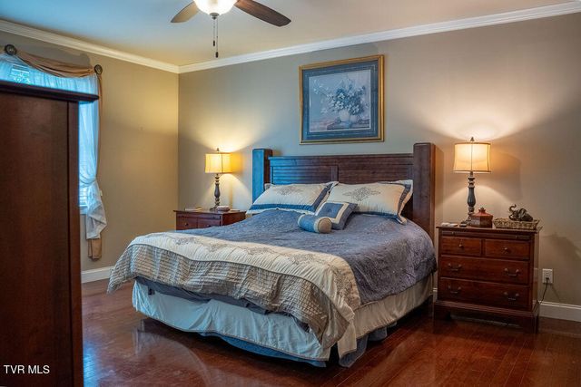 236 Old Stage Drive, Bristol, TN 37620