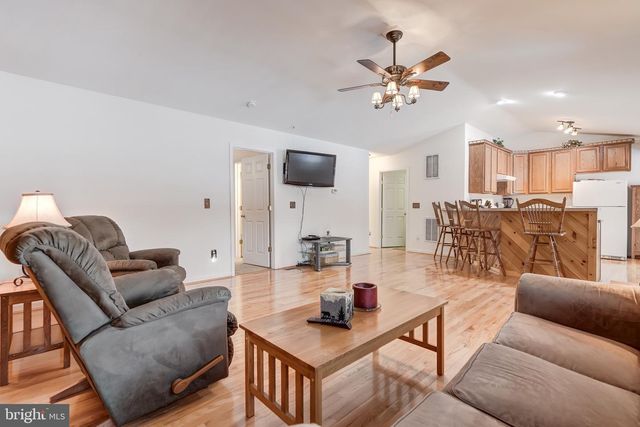 225 LAKEVIEW DR, Mineral, VA 23117