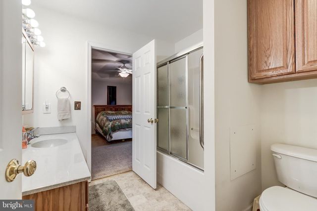 225 LAKEVIEW DR, Mineral, VA 23117