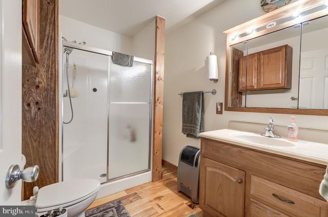 225 LAKEVIEW DR, Mineral, VA 23117