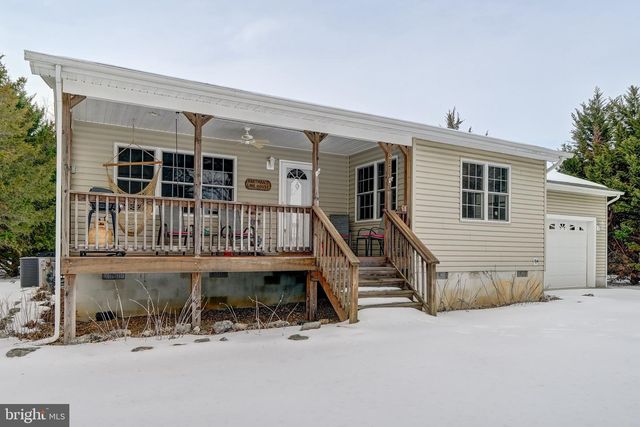 225 LAKEVIEW DR, Mineral, VA 23117