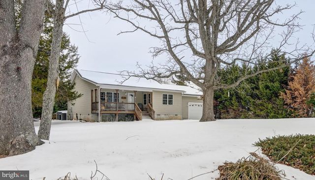 225 LAKEVIEW DR, Mineral, VA 23117