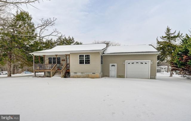 225 LAKEVIEW DR, Mineral, VA 23117