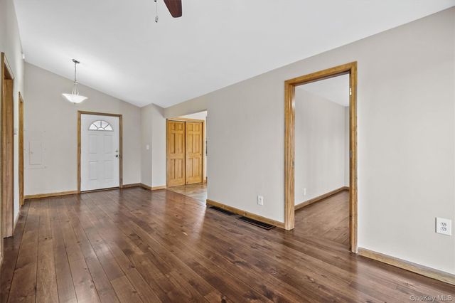 31 Paradise Hill, Highland Mills, NY 10930