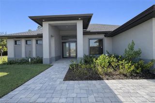 224 SE 13th TER, Cape Coral, FL 33990