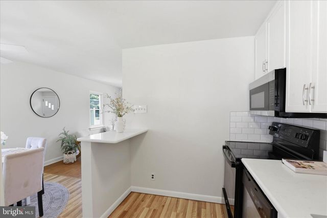 4 RED BUD DR, Millersville, PA 17551