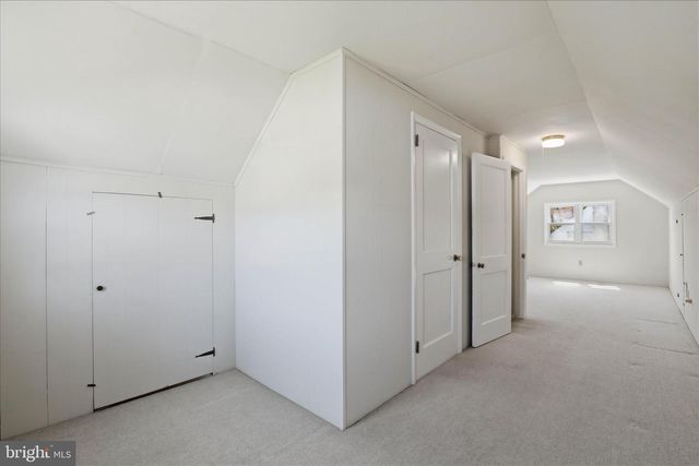 4 RED BUD DR, Millersville, PA 17551